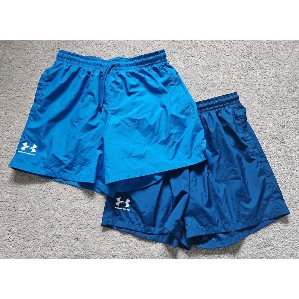 Lot Of 2 Pairs Under Armour Men's Woven Volley Shorts Size M NWT Blue